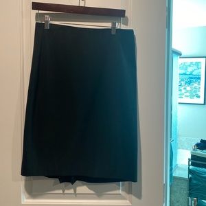 Ann Taylor pencil skirt, slit, back color black size 8